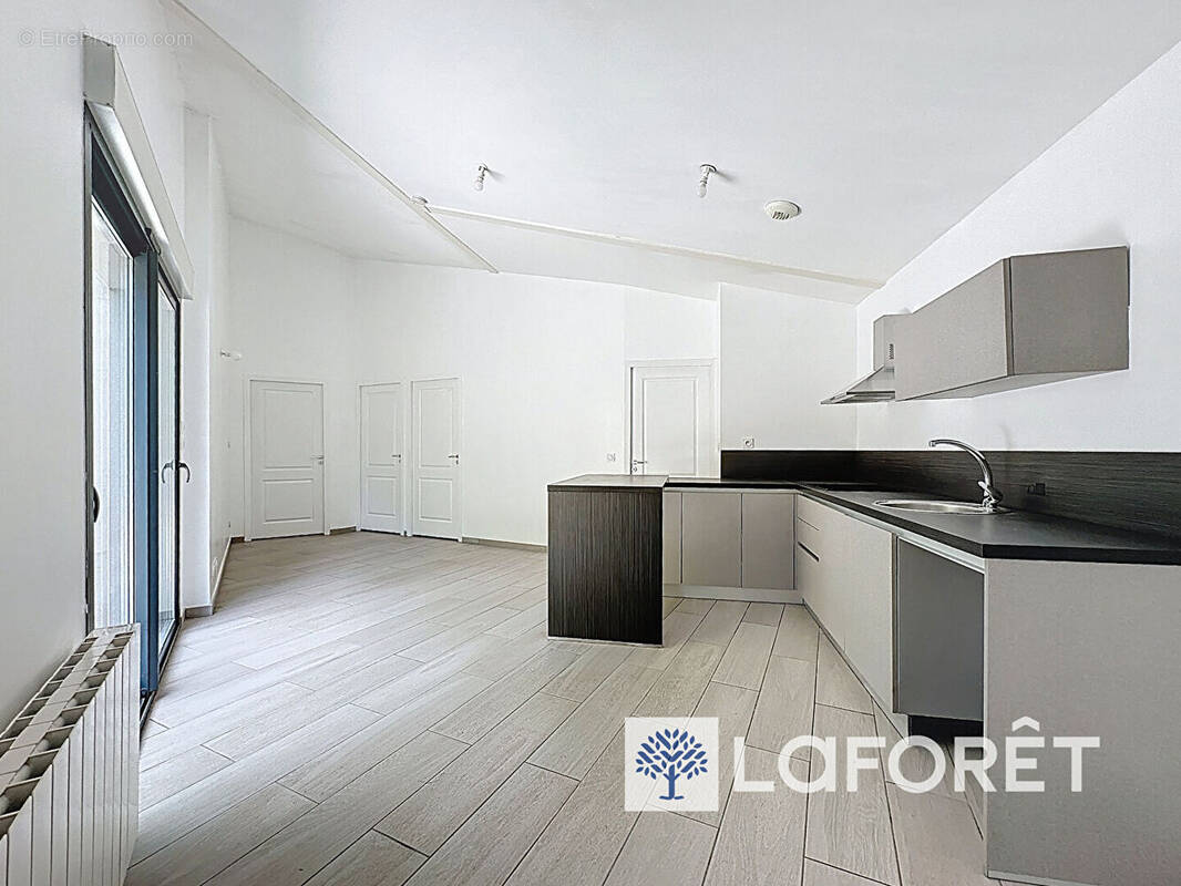 Appartement à SAINT-DIDIER-AU-MONT-D&#039;OR