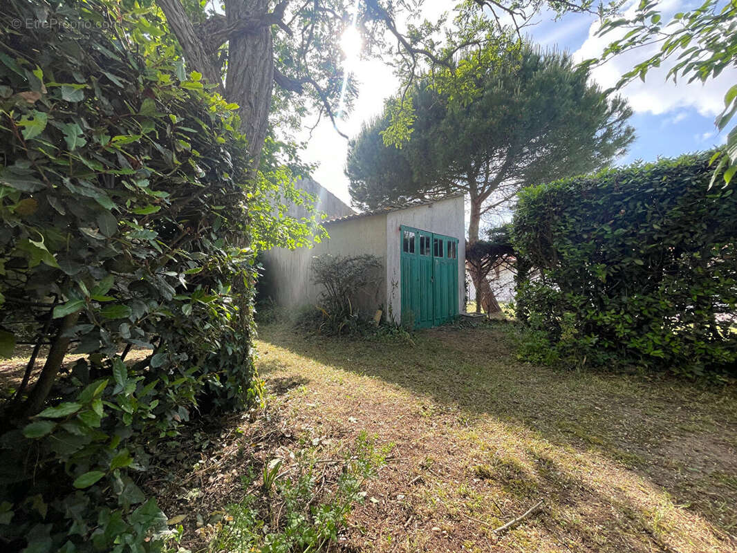 Maison à LA BREE-LES-BAINS
