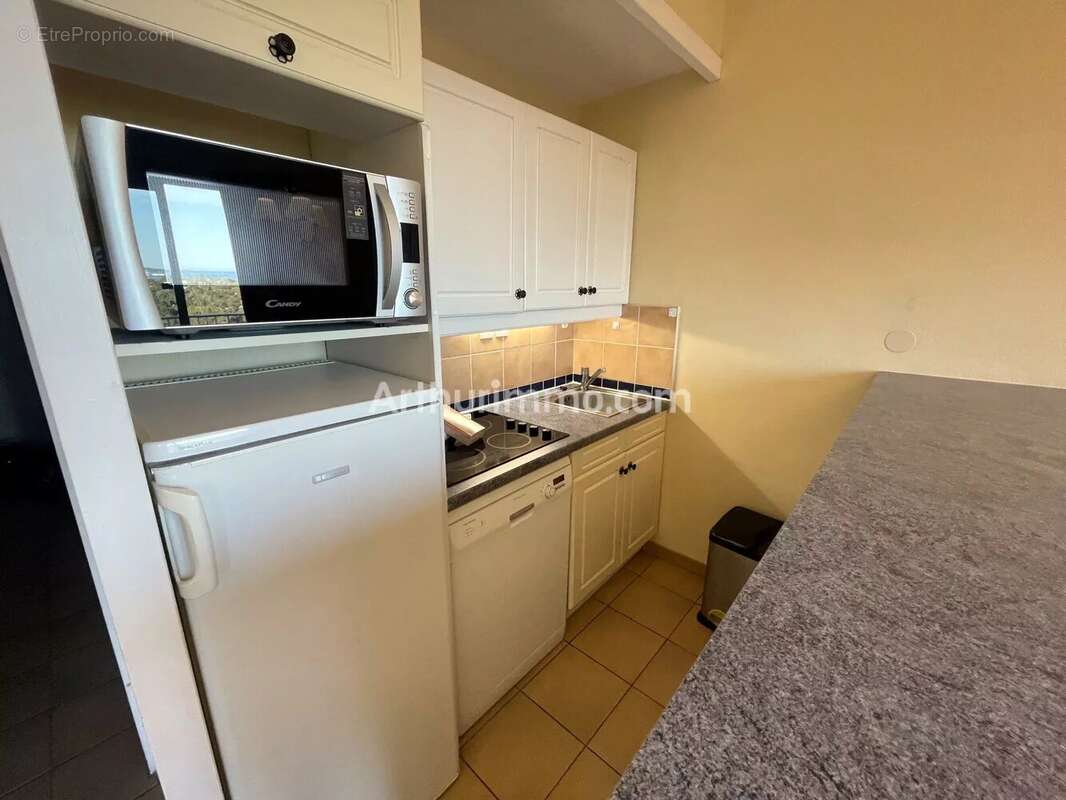 Grimaud - exclusivité : - photo 11