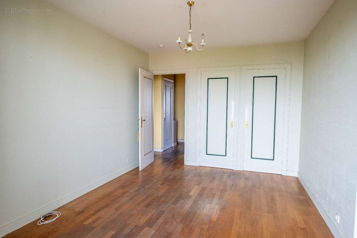 Appartement à LYON-5E