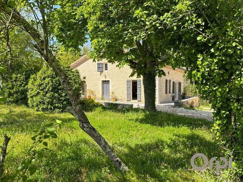 Maison à SAINT-CLAR