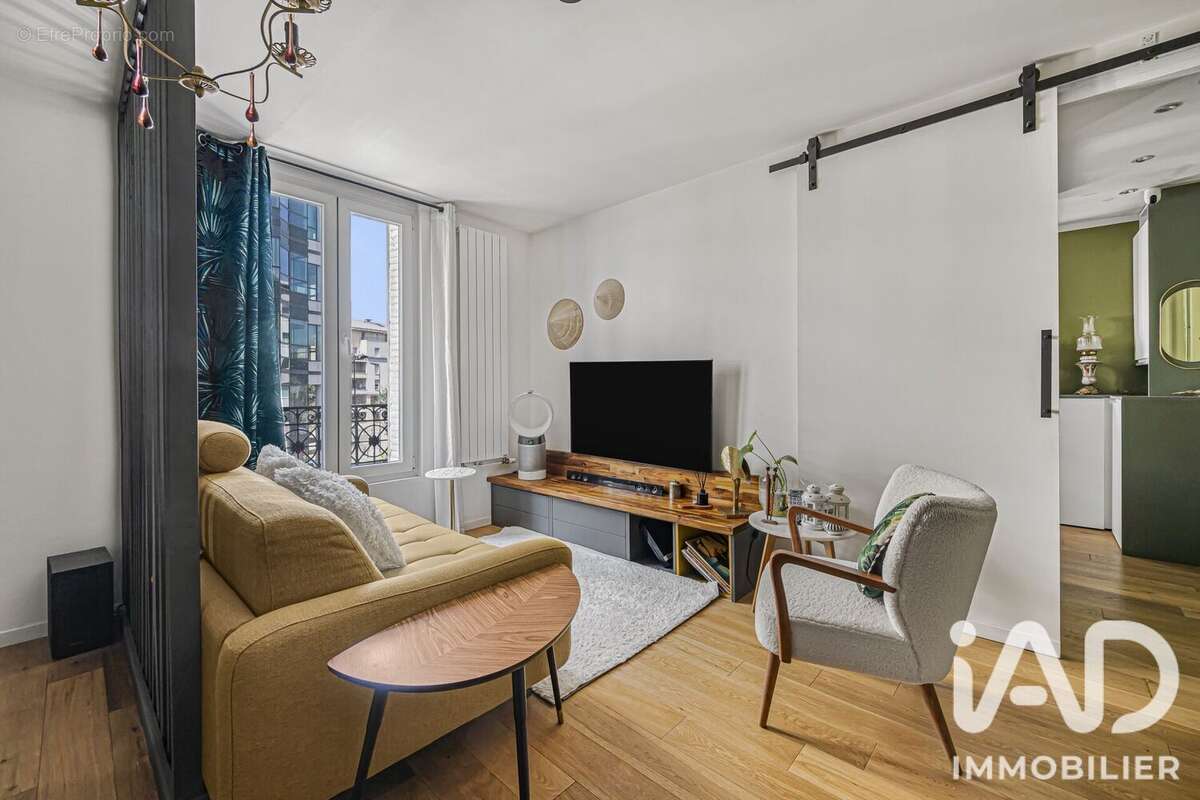 Photo 2 - Appartement à SAINT-DENIS