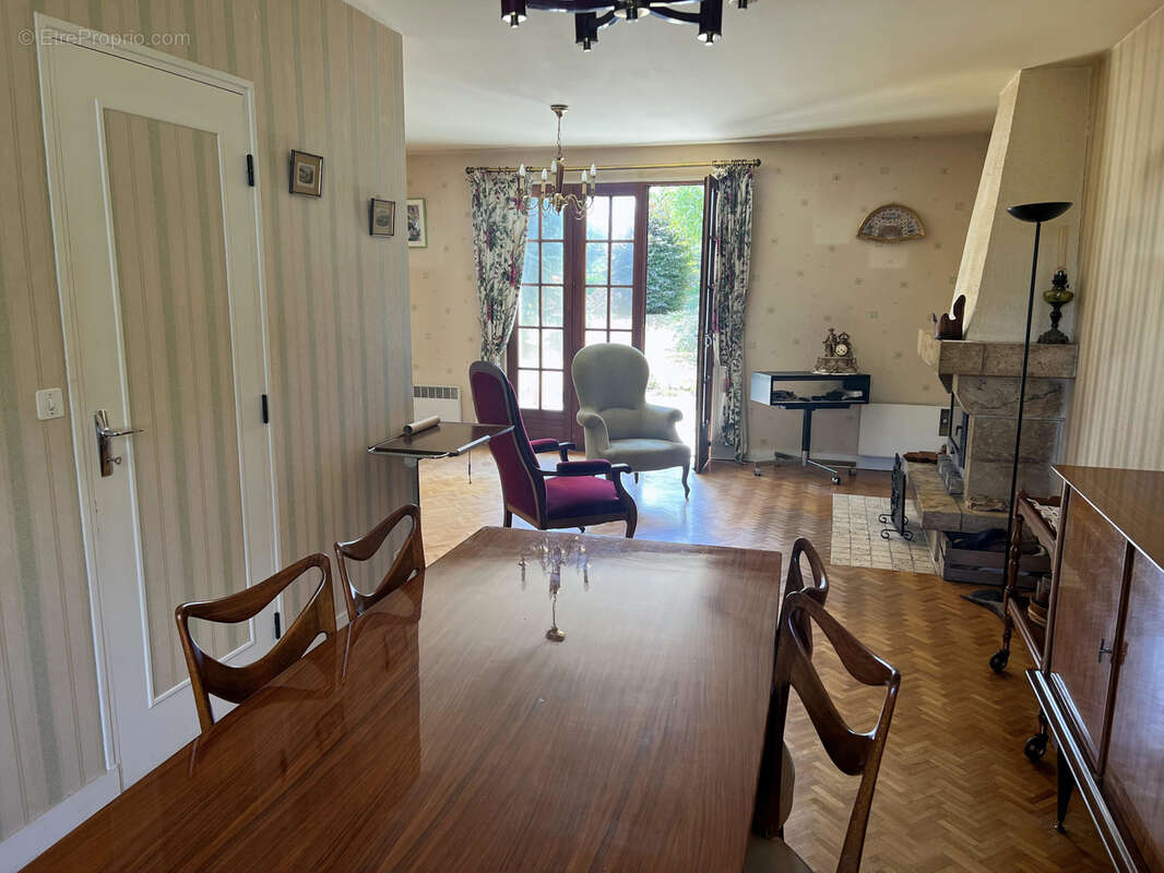 Maison à ORPHIN
