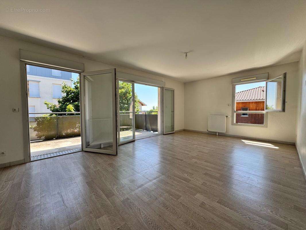 Appartement t4 avec balcon - photo 3