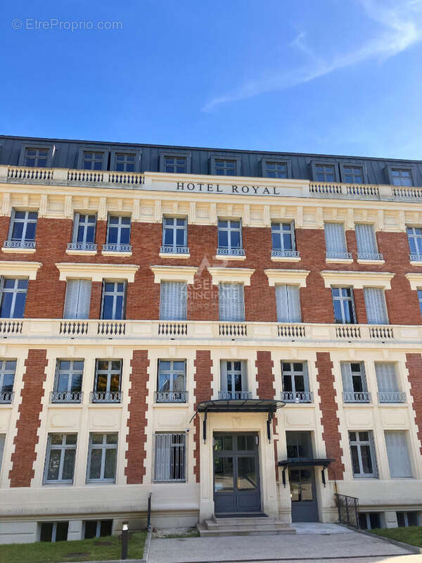 Appartement à MAISONS-LAFFITTE