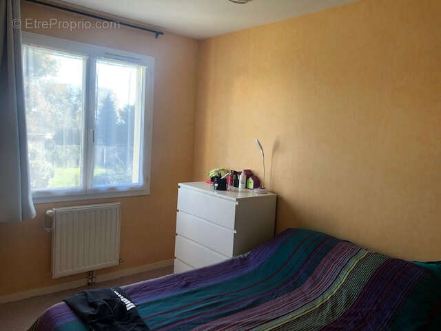 Maison à SAINT-ASTIER