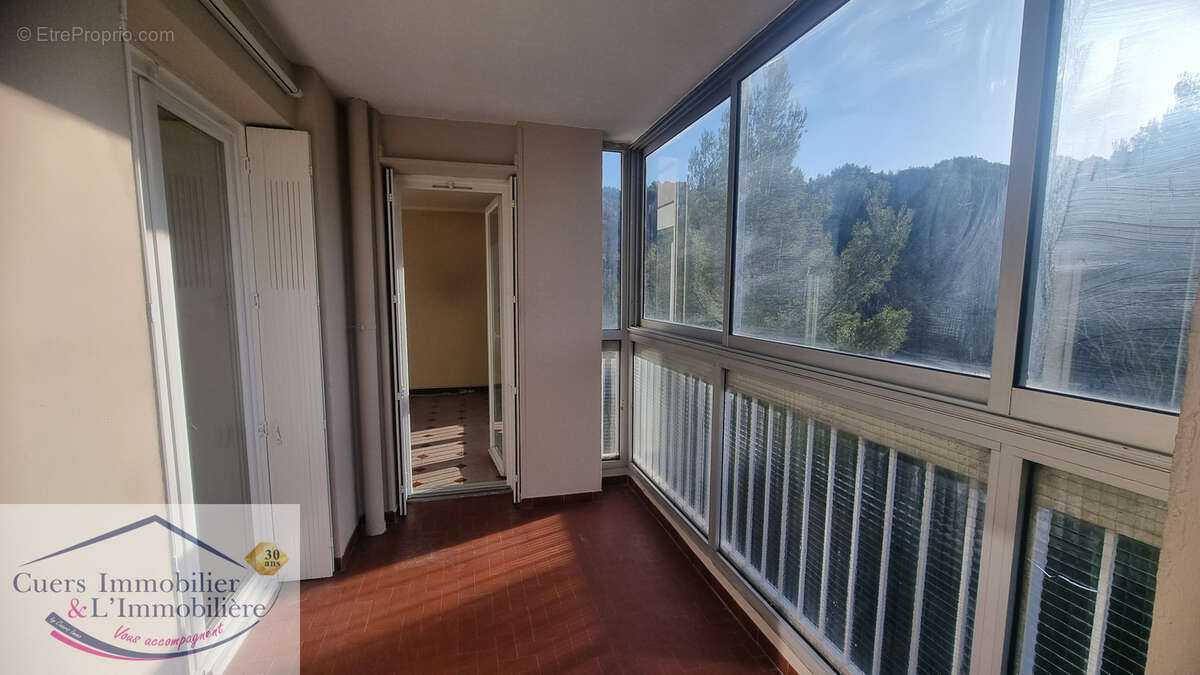 Appartement à LA VALETTE-DU-VAR