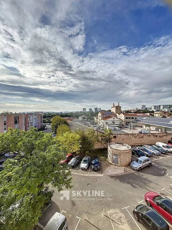 Appartement à MARSEILLE-14E