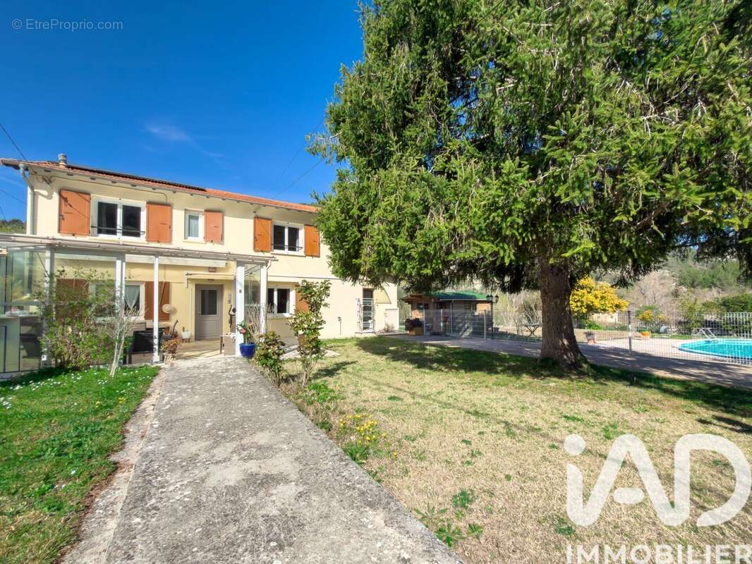 Photo 4 - Maison à PEILLE