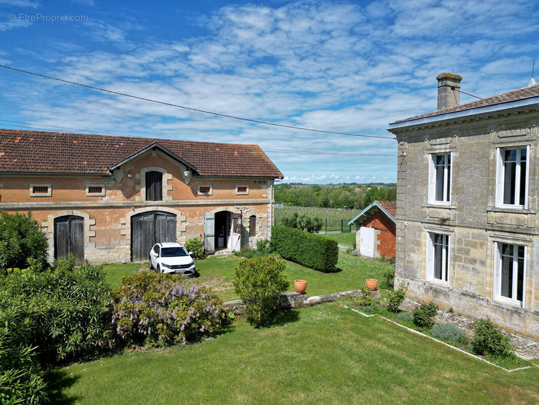 Maison à BLAYE