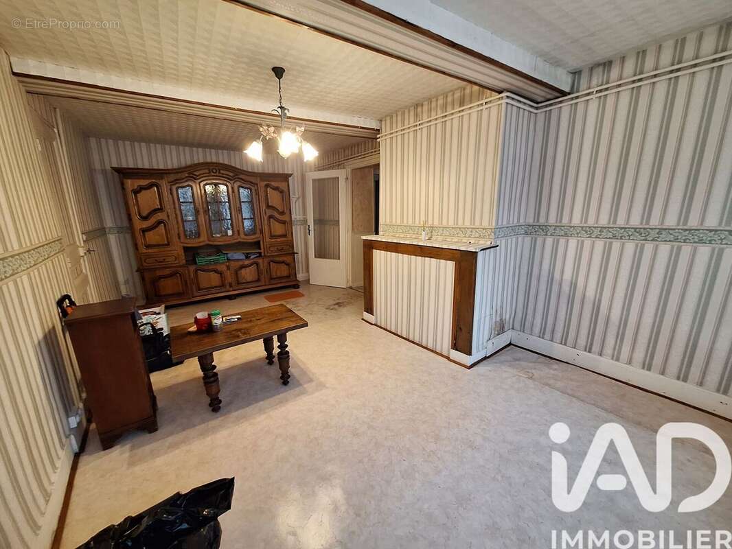 Photo 6 - Maison à VOUZIERS