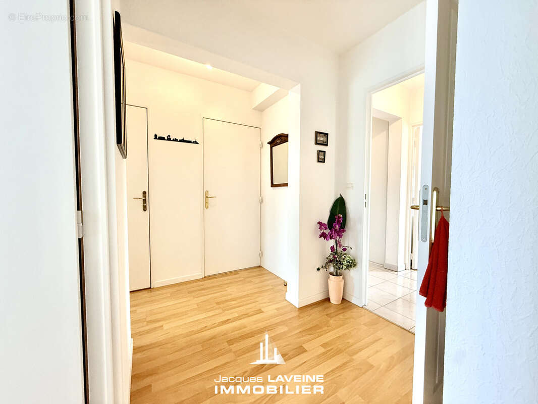 Appartement à MOULINS-LES-METZ