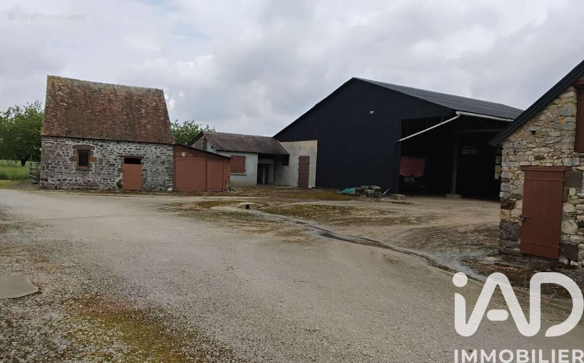 Maison 92 m² à Segrie  - photo 3