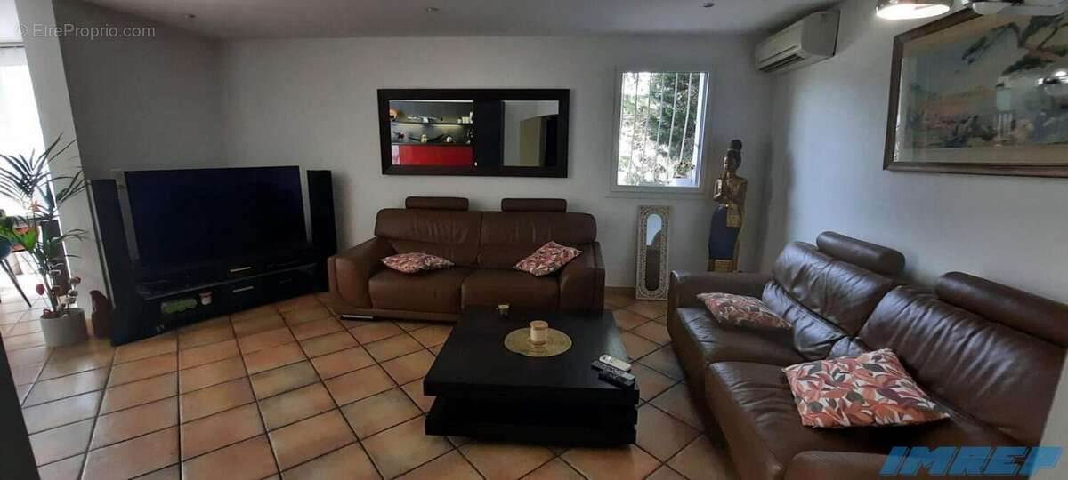 Appartement à MARSEILLE-9E