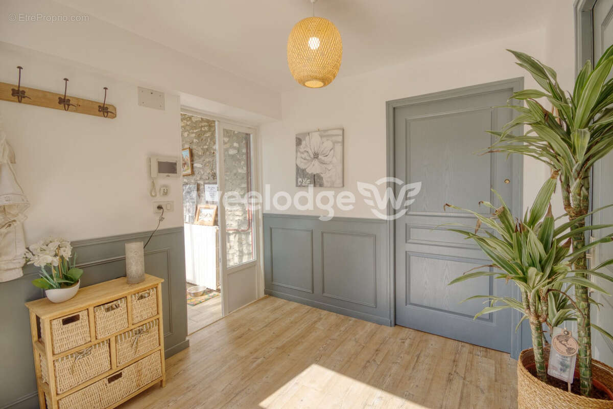 Maison 450 m² à Pacy-Sur-Eure  - photo 2