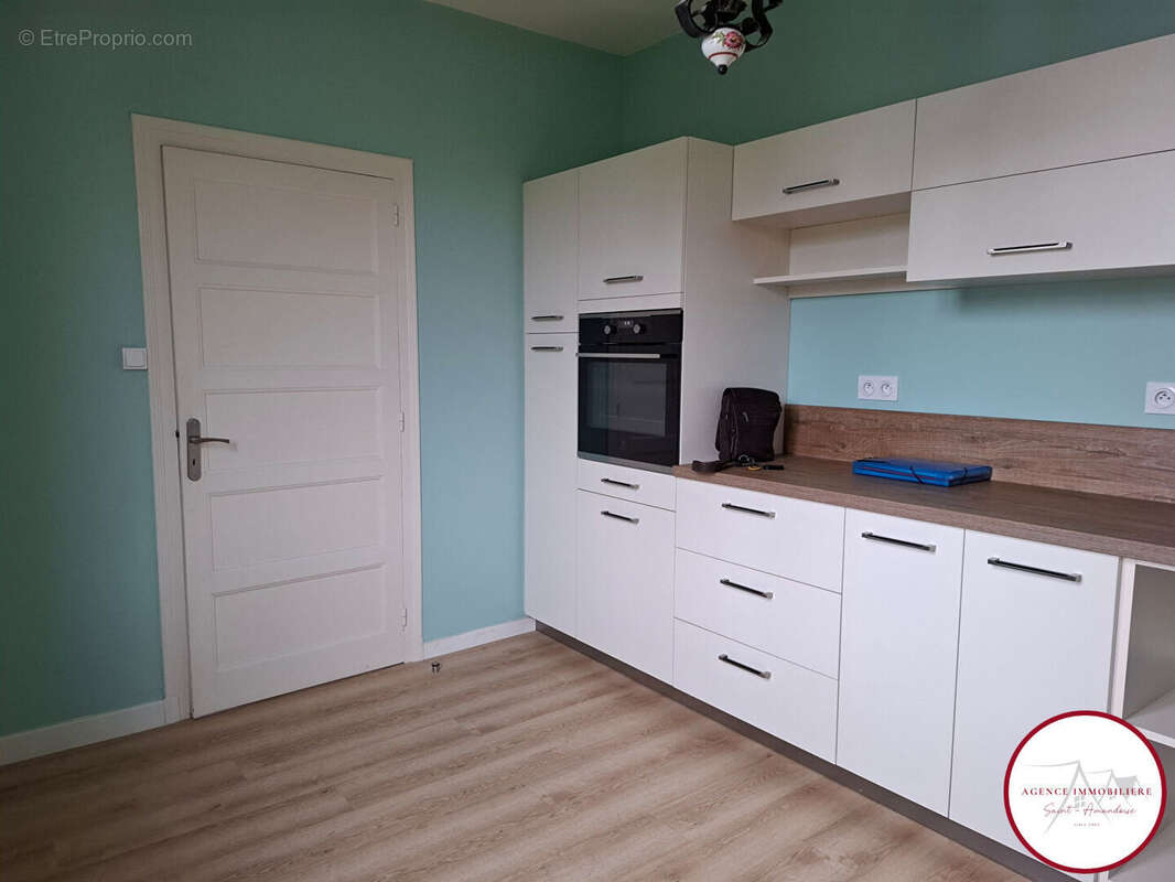 Maison à SAINT-AMAND-MONTROND