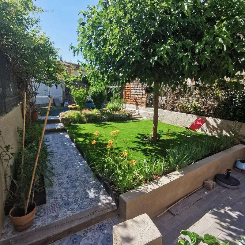 Maison de village de 132 m² avec jardin - photo 2