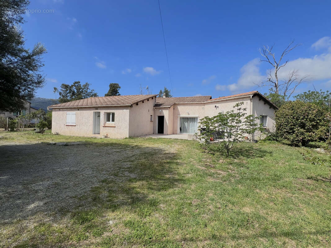 Maison à PRUNELLI-DI-FIUMORBO