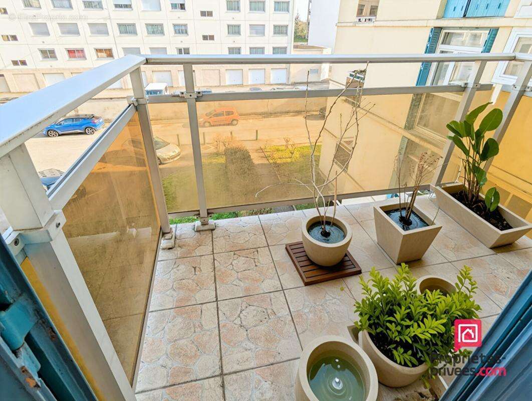 Appartement à LYON-8E
