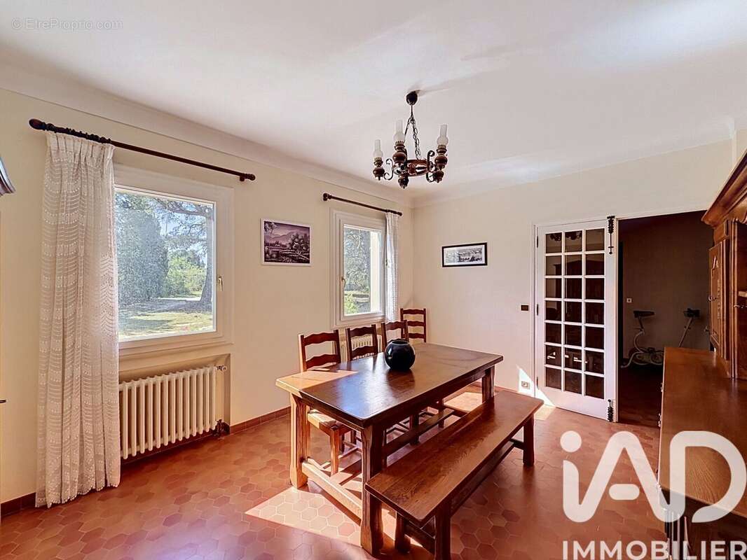 Photo 4 - Maison à VILLEMOLAQUE