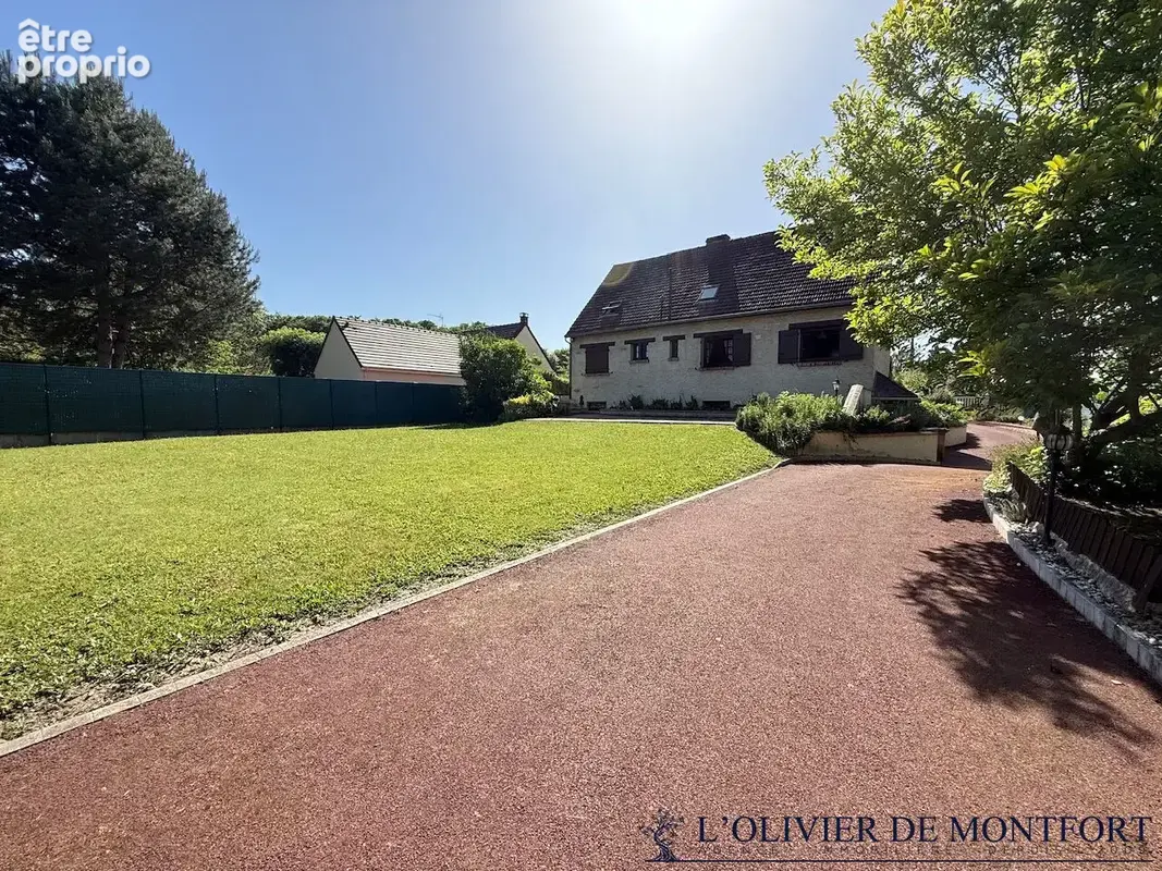 Maison à MONTFORT-L'AMAURY