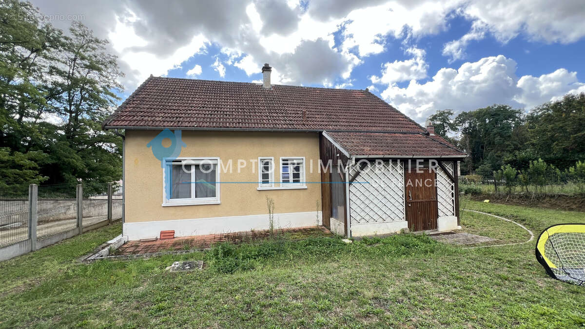 Maison 4 chambres ss sol terrain 524m2 - photo 20