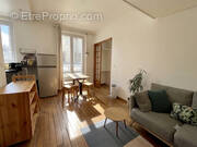 Appartement à PARIS-11E