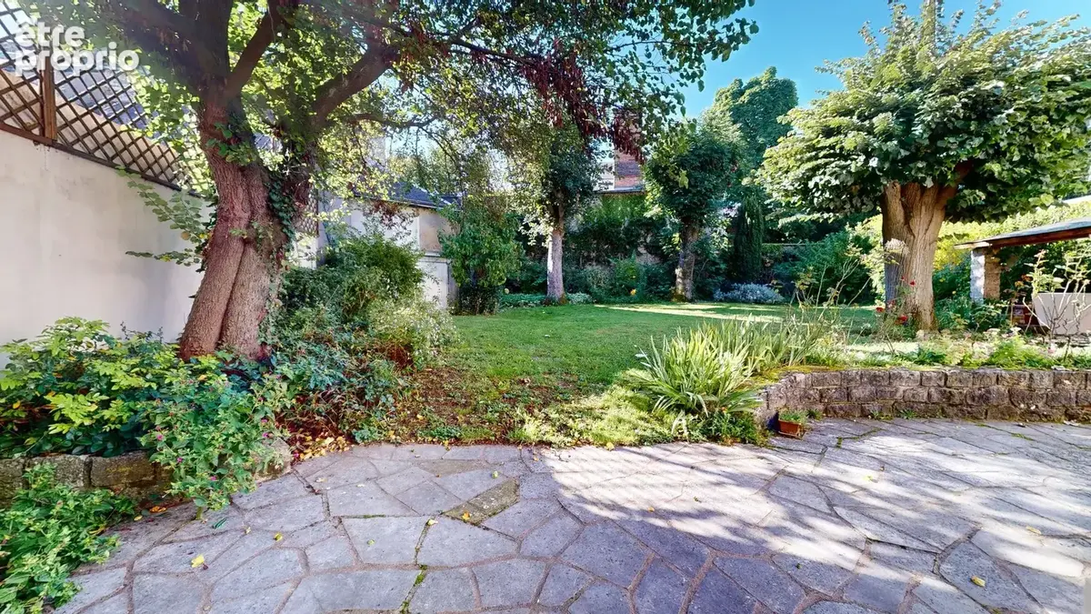 Maison 268 m² à Orleans  - photo 2