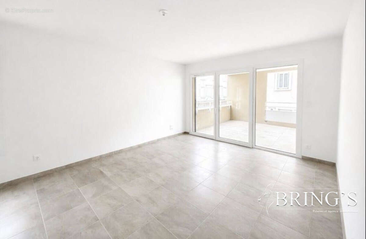 Appartement à ROMANS-SUR-ISERE