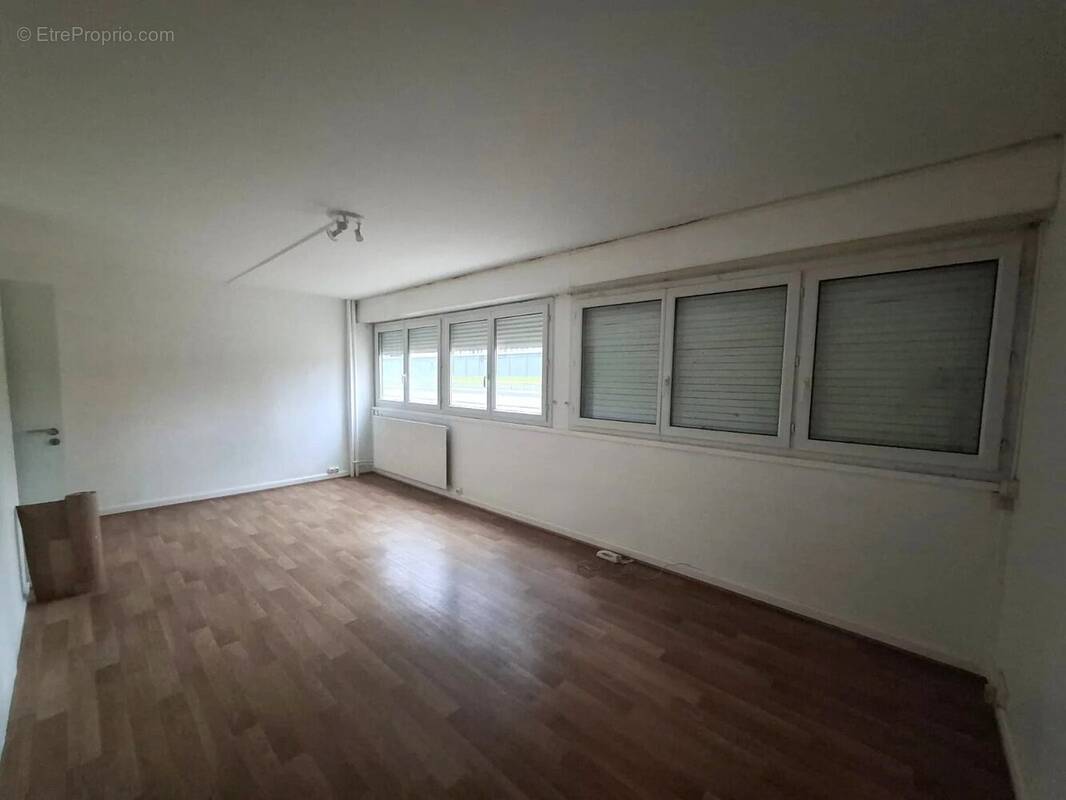 Commerce à PARIS-13E