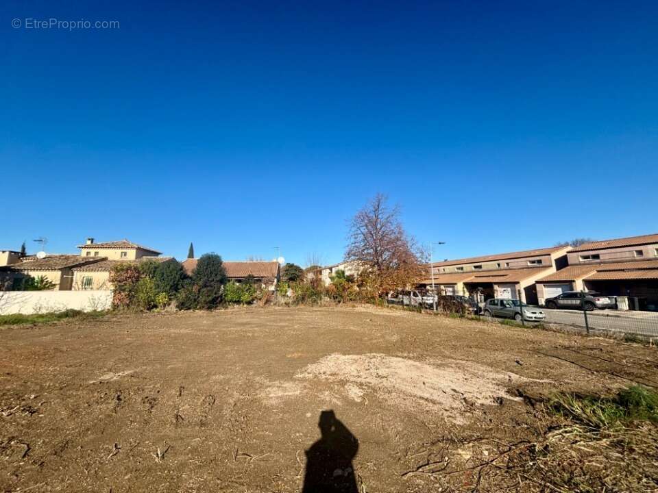 Terrain à LUNEL