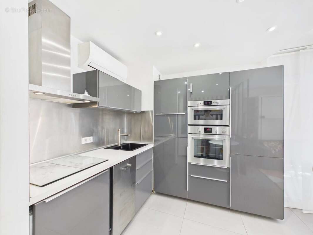 Large studio avec terrasse de 25 m2 - photo 6