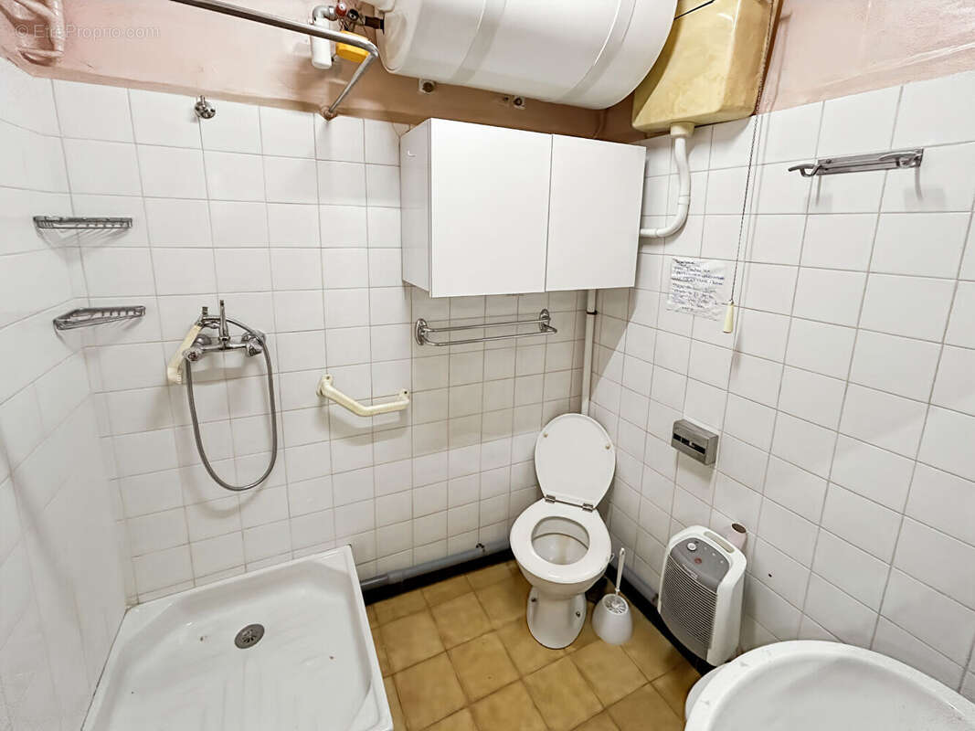 Appartement à MARSEILLE-5E