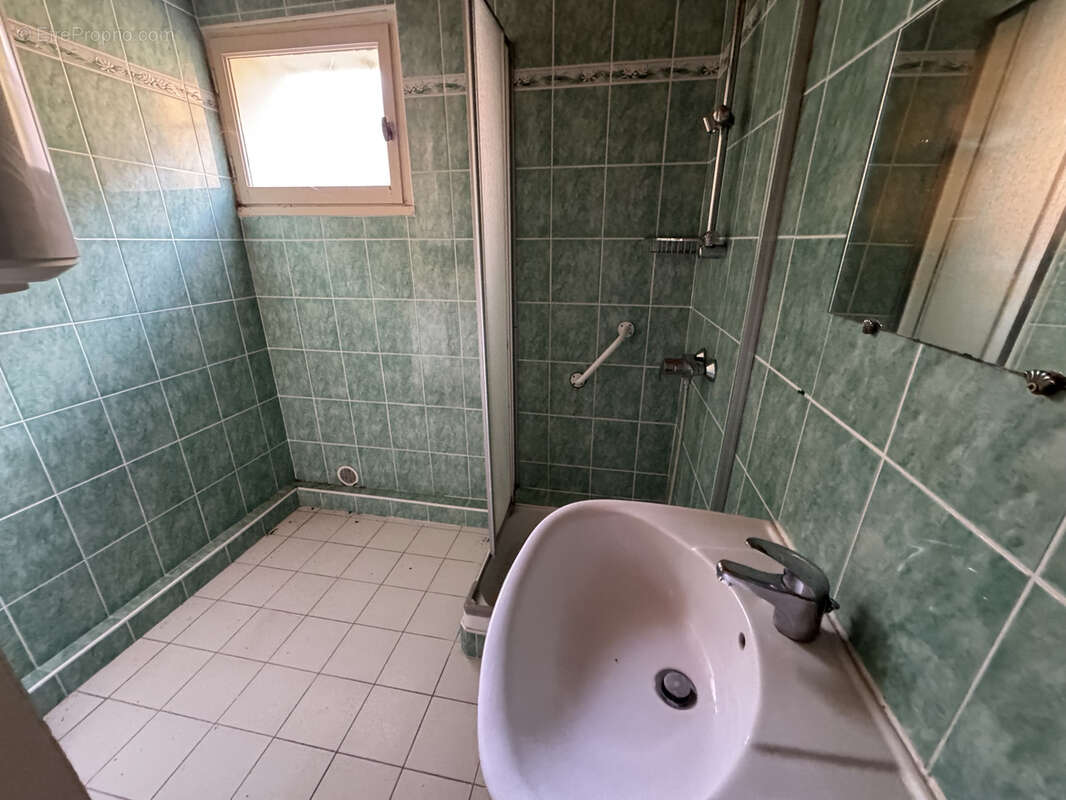 Maison à PERNES-LES-FONTAINES