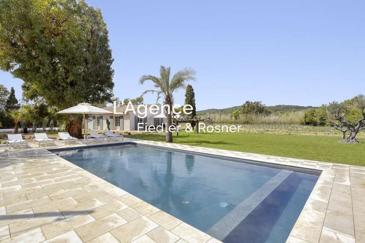 Maison à RAMATUELLE
