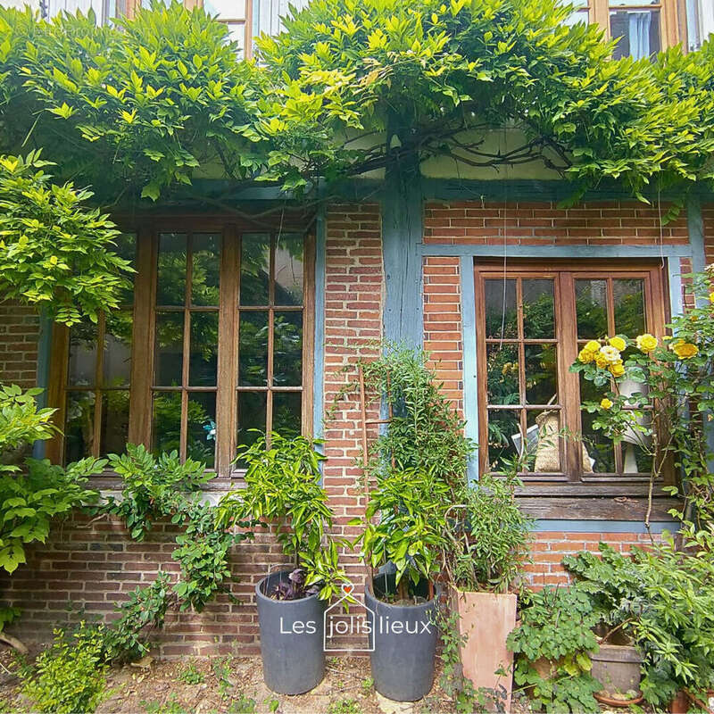Maison à AUXERRE