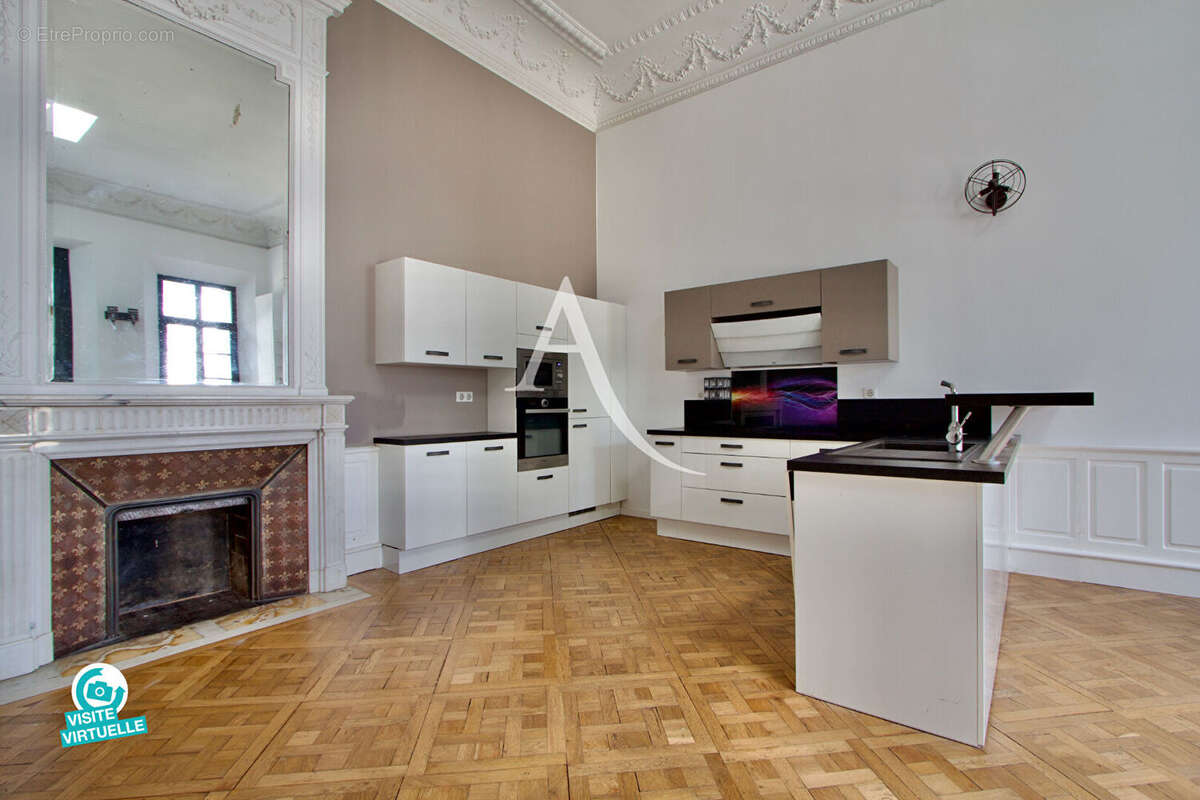 Appartement à LATTES