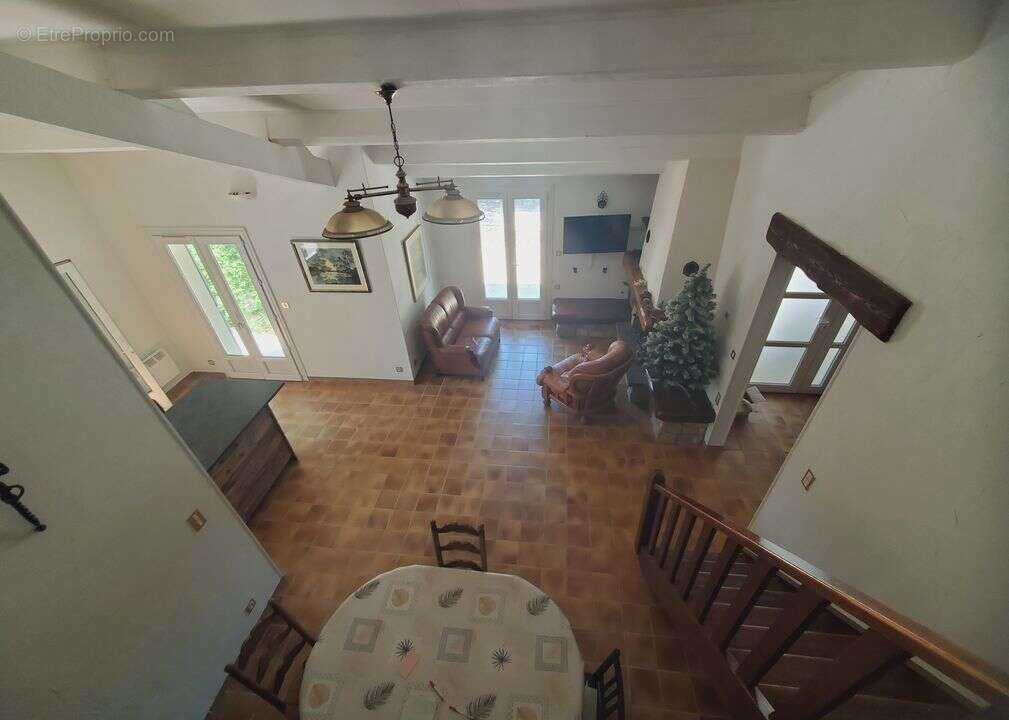 Maison à ROGNAC
