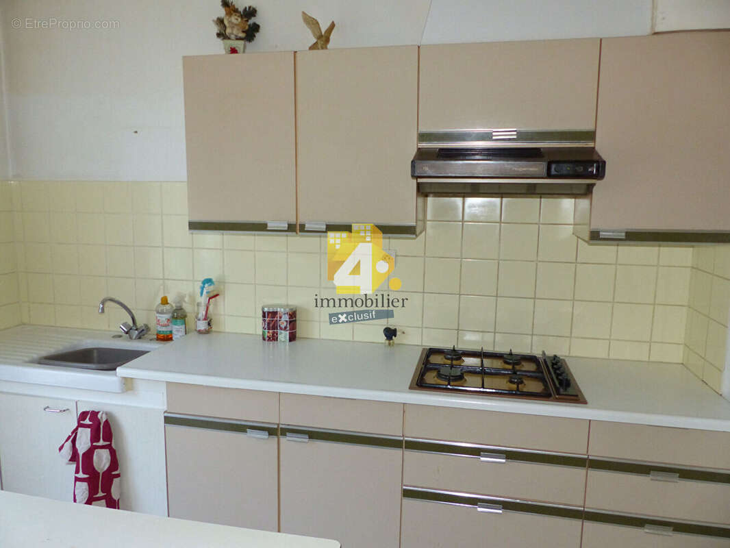 Maison à LA CHAPELLE-LAUNAY