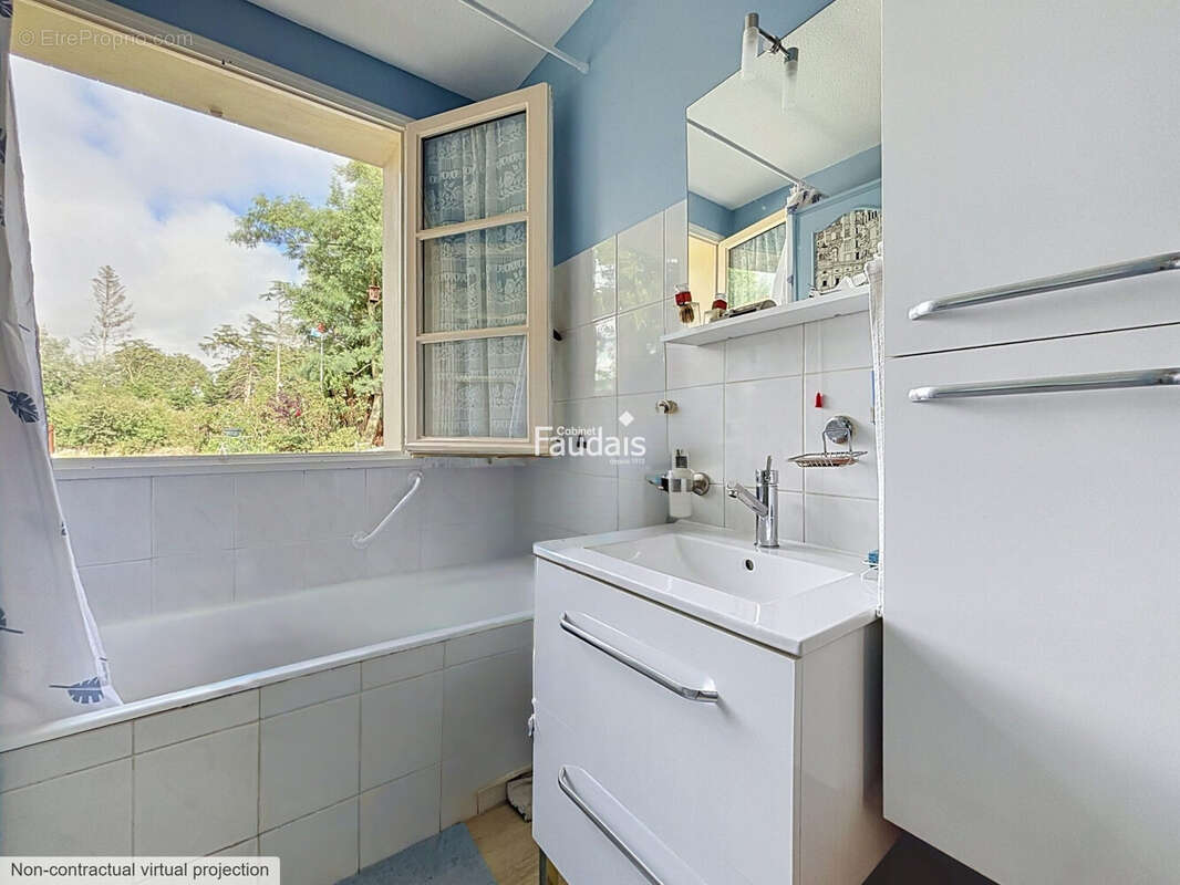 Maison 98 m² à Lithaire  - photo 8