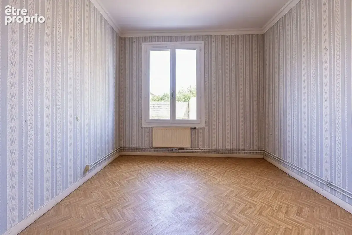 Maison de plain-pied à vendre proche du centre de Chauray ! - photo 8