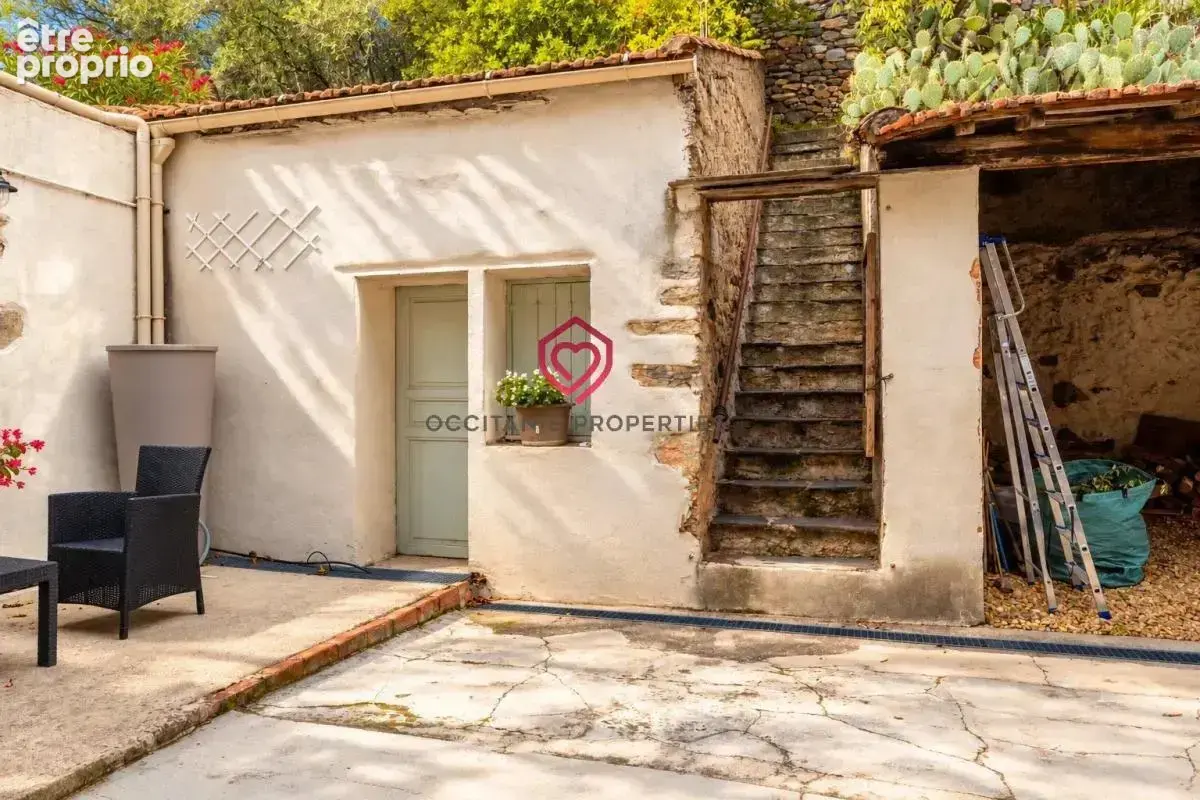 Belle maison de caractère en pierre avec 4 chambres et ancienne cave viticole – Roquebrun, Hérault - photo 26