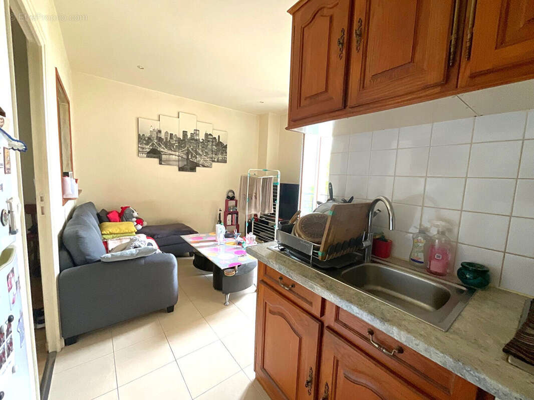 Appartement à IVRY-SUR-SEINE