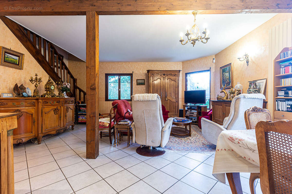 Maison à SAINT-JORIOZ