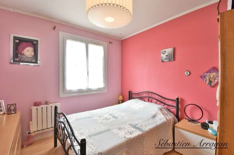 En exclusivité à Cancon – Maison familiale rénovée de 130 m² avec garage et terrain clos - photo 10