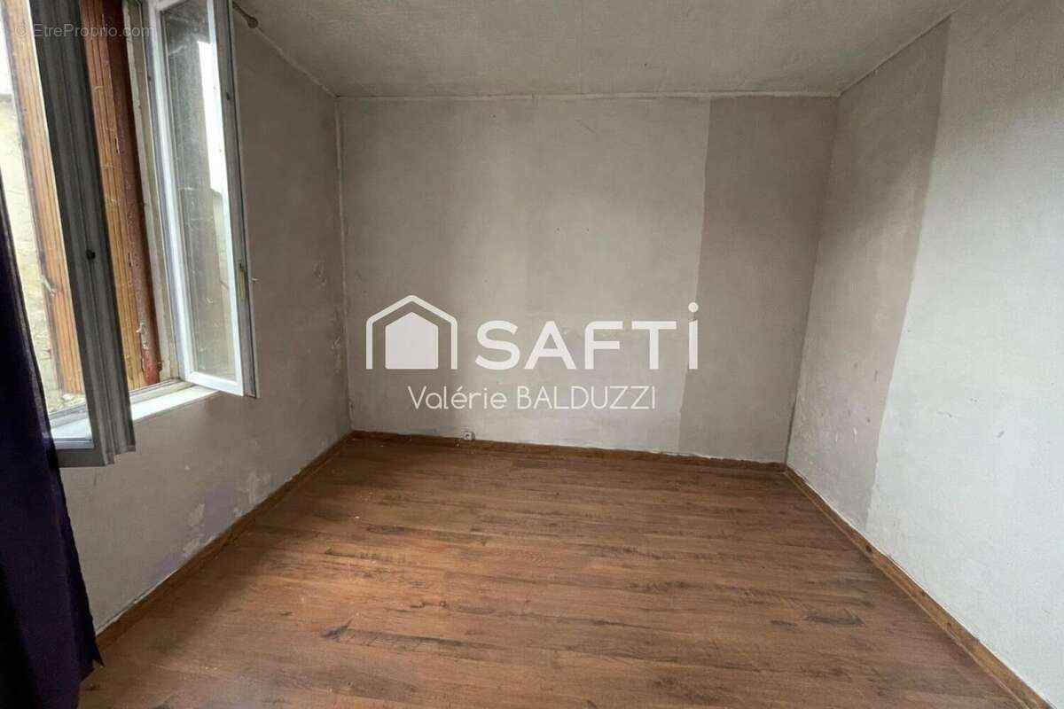 Photo 8 - Maison à LA FERTE-SOUS-JOUARRE