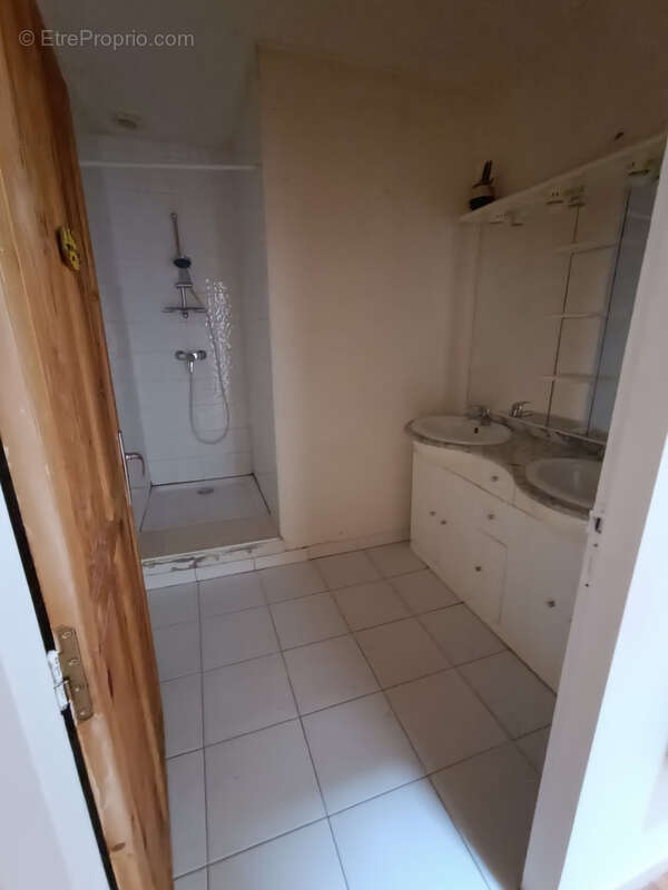Vaison centre / appartement 67m2, + 2 mezzanines, vue degagee - photo 12