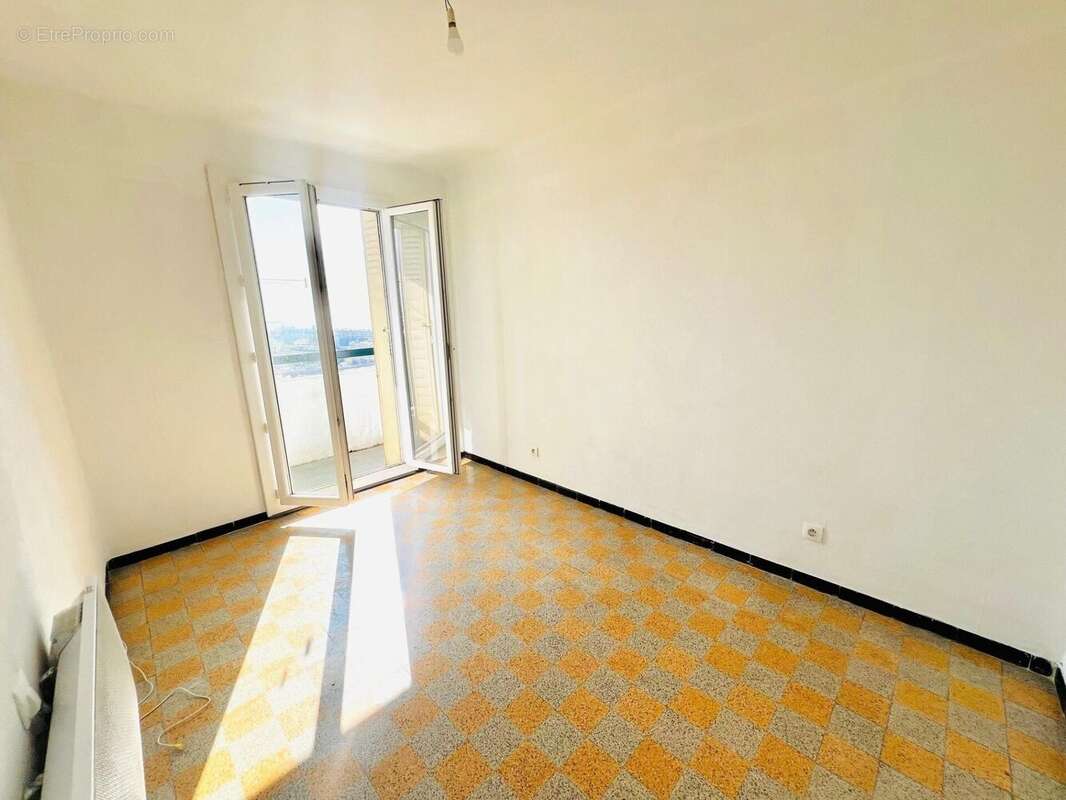 Photo 4 - Appartement à MARSEILLE-15E