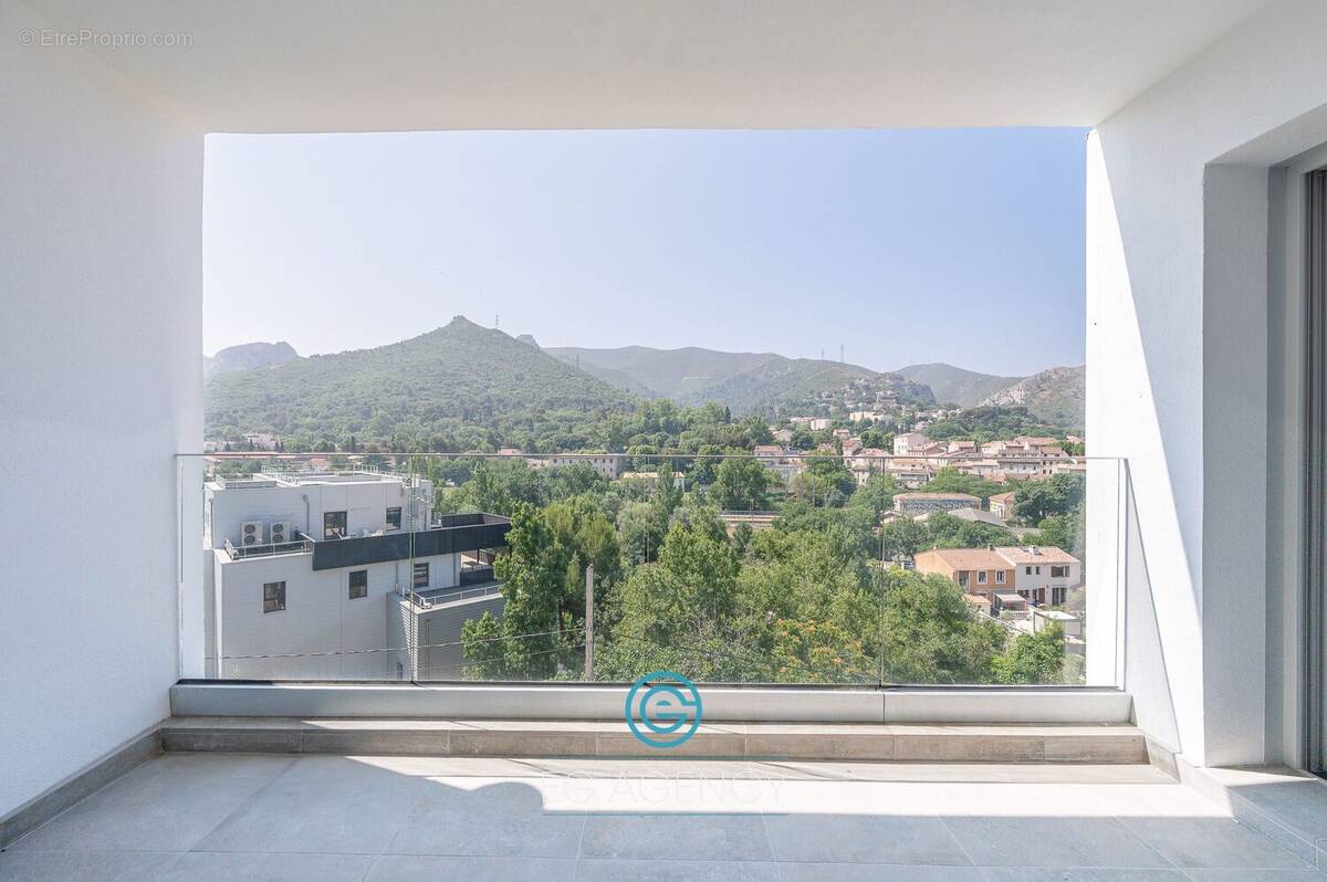 Appartement à MARSEILLE-11E