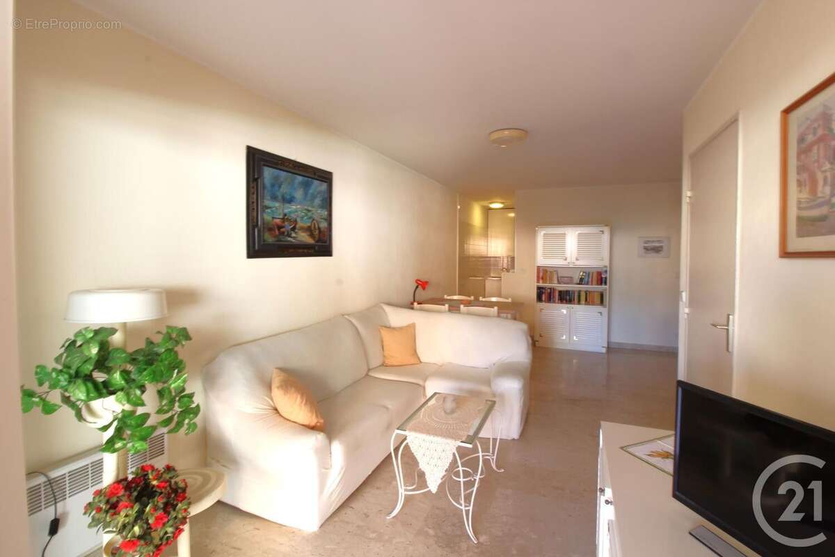 Appartement à ROQUEBRUNE-CAP-MARTIN